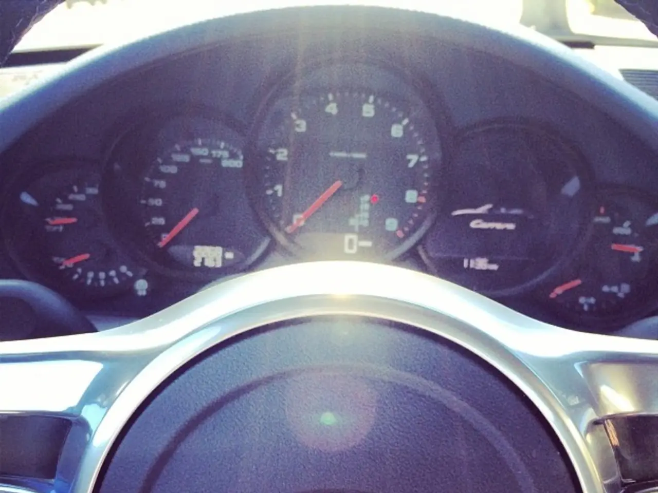 Explores the seaways aboard the Frauscher Fantom x Porsche electric speedboat on our portal