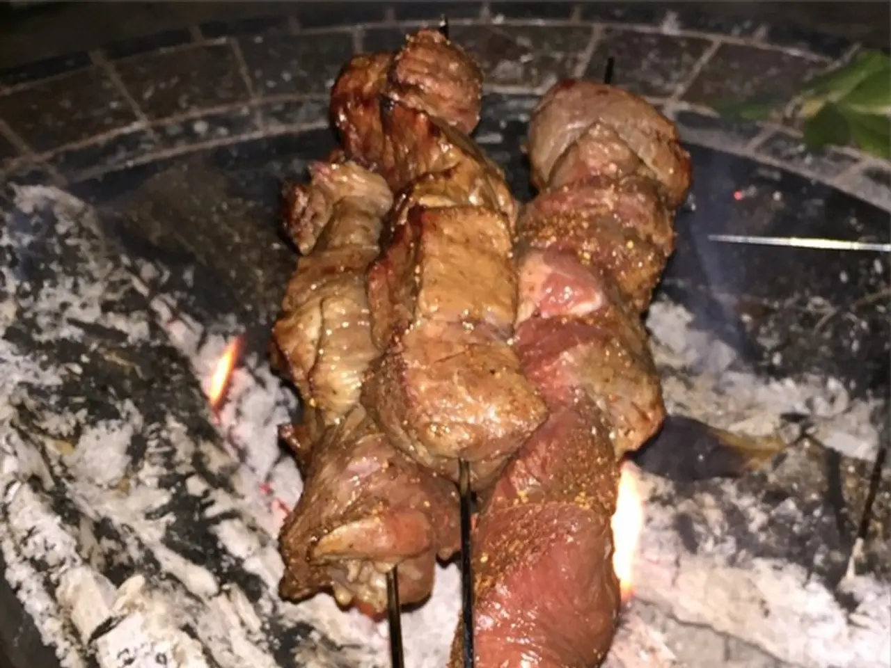 Delivery service pioneer Will Shu announces his resignation following the acquisition by DoorDash.