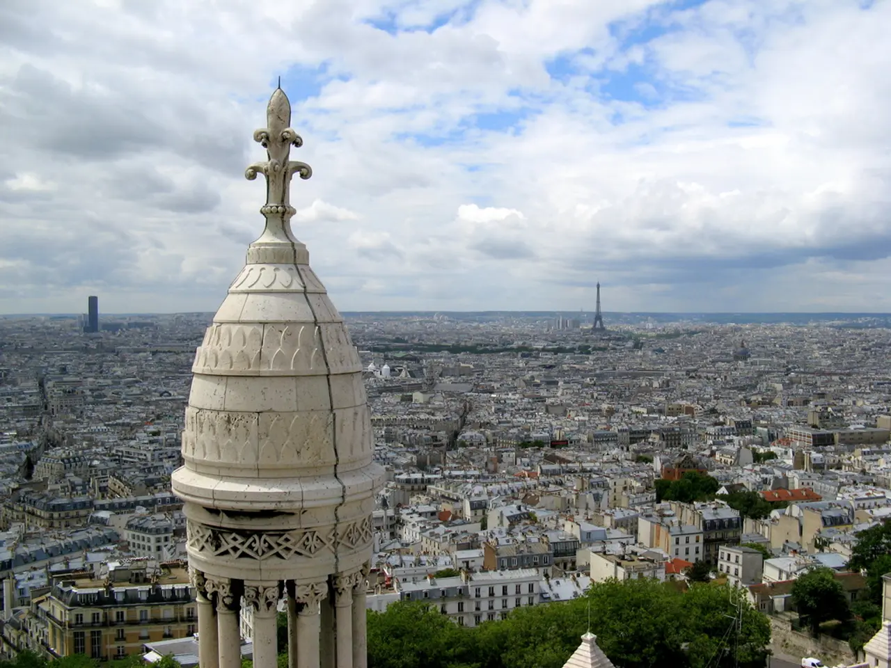 Cathexis receives legal counsel for the sale of Yondr Group to DigitalBridge and La Caisse.