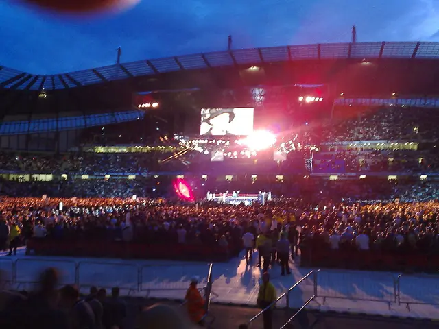 Dynamic LED Display Revolutionizes Energy Usage at Oracle Red Bull Racing's Garage