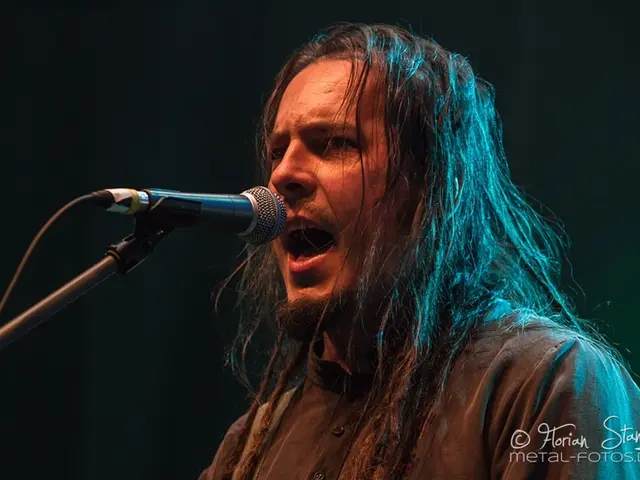 How to Convert WhatsApp Voice Messages into Text Format: Steps to Follow