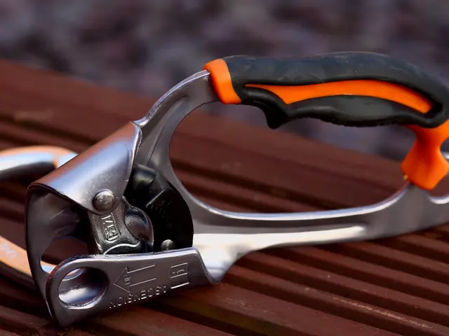 Leading DRAM Manufacturer Unveils In-Line Process Control System with Infinitesima Metron3d 300Mm...