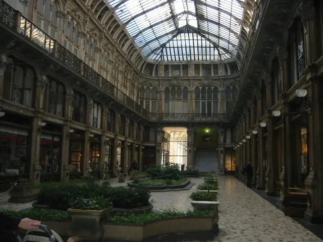 Solar-powered island facility: Self-sufficient PV systems grant true autonomy