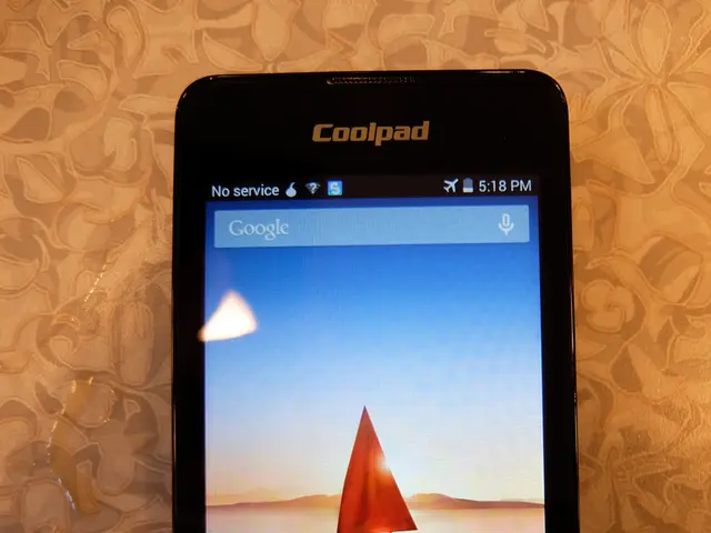 Utilizing Your Mobile Device During a Cruise Voyage