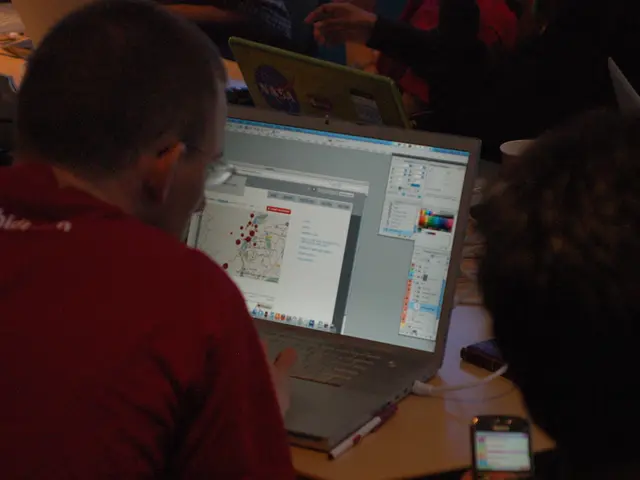 Placing the smartphone on the table: A contemplation on its Location