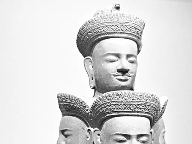 Reviving a Vehicle's Royalty: Techniques to Resuscitate a Damaged Car Frame