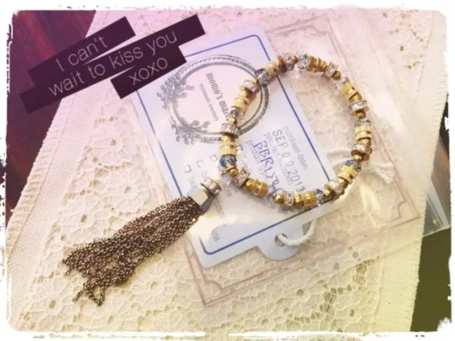 Altered Text Message Contains: "Delivery Issue - Failed Package"