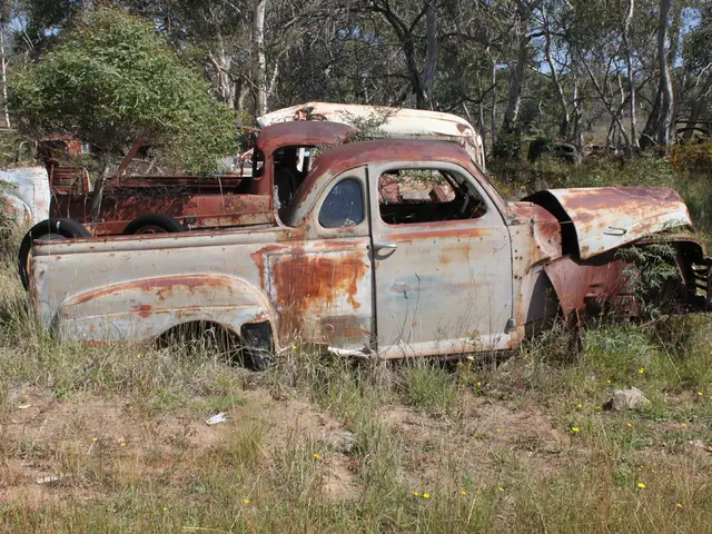 Implement destructive vehicle modifications with a blend of Maya and Nuke software