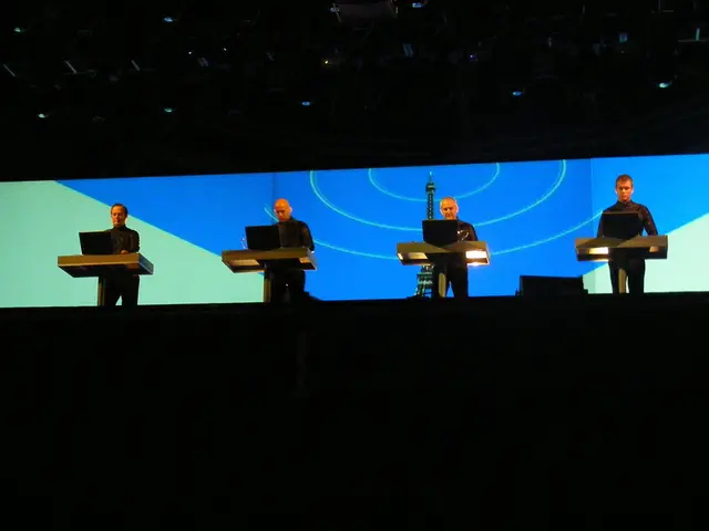 Britain's Sovereignty at Stake: Could Britain Transform into a Satellite State of Trump's America,...