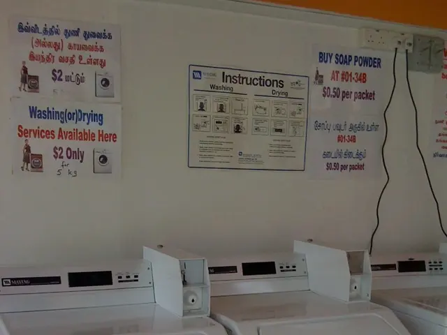 Cryptocurrency Market Struggles: AAVE Remains Stagnant at $308, Dogecoin Holds Steady at $0.25,...