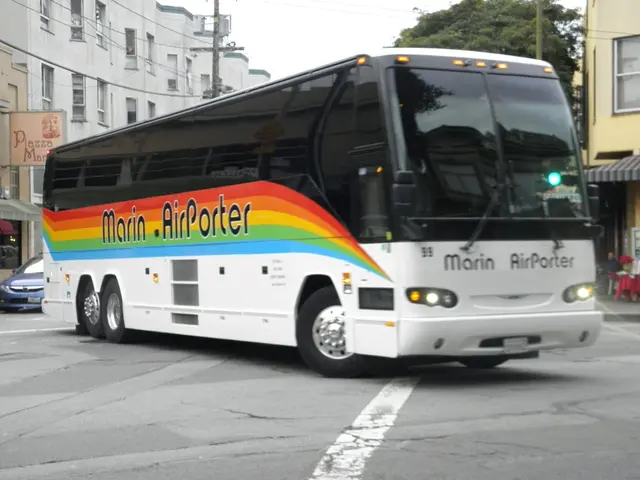 Glasgow set to initiate AI-aided bus precedence initiative, aiming to enhance bus system efficiency